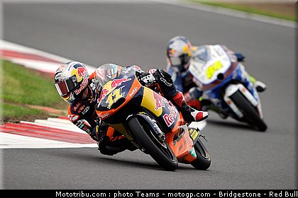 moto3_cortese_0009_angleterre_silverstone_2012.jpg