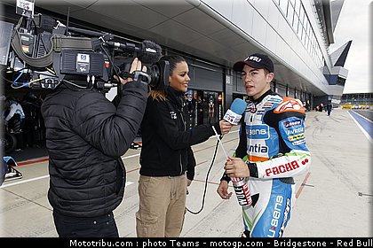 moto3_vinales_m_0006_angleterre_silverstone_2012.jpg