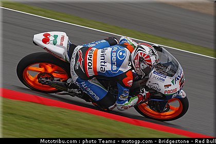 moto3_vinales_m_0016_angleterre_silverstone_2012.jpg
