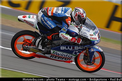 moto3_vinales_m_0017_angleterre_silverstone_2012.jpg