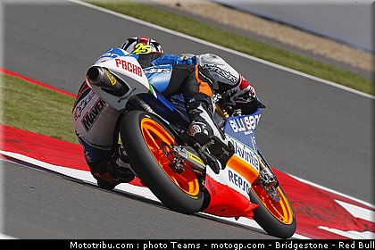 moto3_vinales_m_0023_angleterre_silverstone_2012.jpg