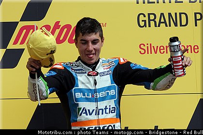 moto3_vinales_m_0030_angleterre_silverstone_2012.jpg