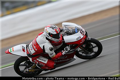 moto3_webb_0003_angleterre_silverstone_2012.jpg