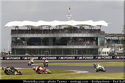 motogp_0006_angleterre_silverstone_2012.jpg
