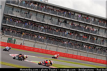 motogp_0020_angleterre_silverstone_2012.jpg