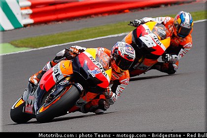 motogp_0022_angleterre_silverstone_2012.jpg