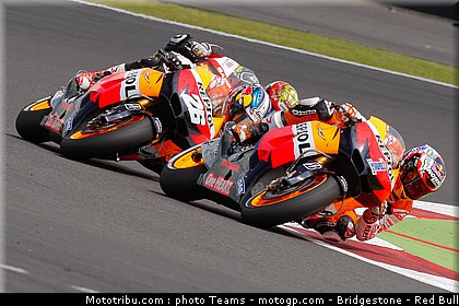 motogp_0024_angleterre_silverstone_2012.jpg