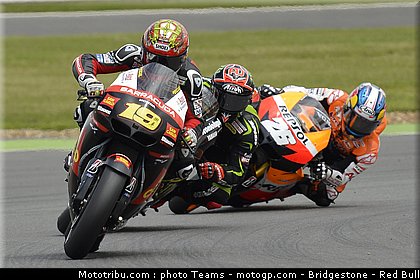 motogp_0043_angleterre_silverstone_2012.jpg