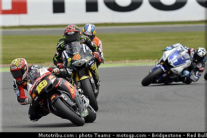 motogp_0044_angleterre_silverstone_2012.jpg