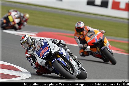 motogp_0083_angleterre_silverstone_2012.jpg