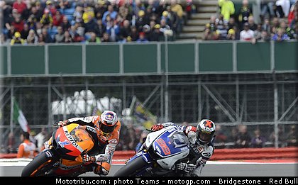 motogp_0085_angleterre_silverstone_2012.jpg