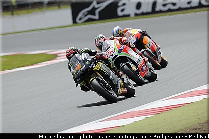 motogp_0095_angleterre_silverstone_2012.jpg