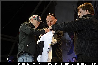 motogp_bradl_0004_angleterre_silverstone_2012.jpg