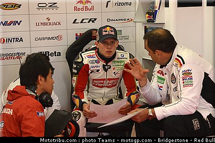 motogp_bradl_0039_angleterre_silverstone_2012.jpg