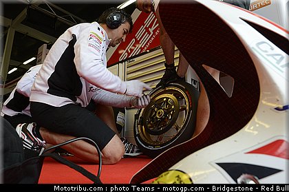 motogp_bradl_0049_angleterre_silverstone_2012.jpg