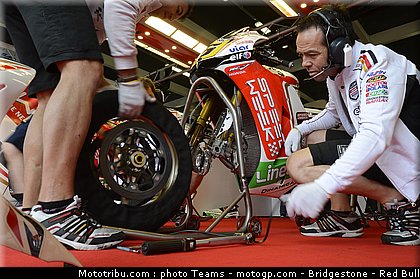 motogp_bradl_0053_angleterre_silverstone_2012.jpg