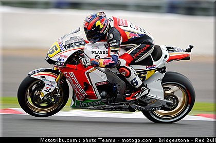 motogp_bradl_0081_angleterre_silverstone_2012.jpg
