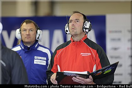 motogp_bridgestone_0005_angleterre_silverstone_2012.jpg