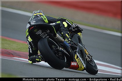 motogp_crutchlow_0004_angleterre_silverstone_2012.jpg