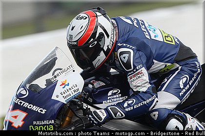 motogp_de_puniet_0005_angleterre_silverstone_2012.jpg