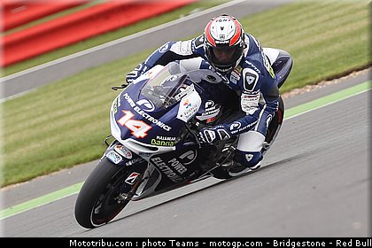 motogp_de_puniet_0006_angleterre_silverstone_2012.jpg