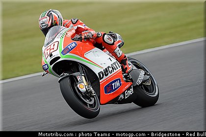 motogp_hayden_0003_angleterre_silverstone_2012.jpg