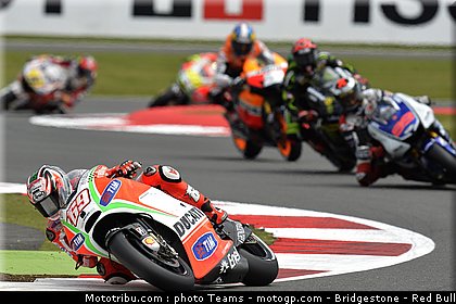 motogp_hayden_0007_angleterre_silverstone_2012.jpg