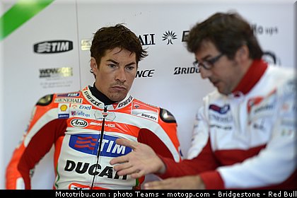 motogp_hayden_0010_angleterre_silverstone_2012.jpg