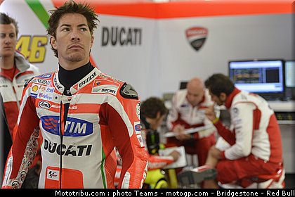 motogp_hayden_0011_angleterre_silverstone_2012.jpg