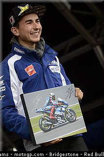 motogp_lorenzo_0003_angleterre_silverstone_2012.jpg