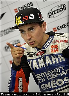 motogp_lorenzo_0011_angleterre_silverstone_2012.jpg