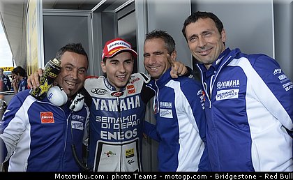 motogp_lorenzo_0023_angleterre_silverstone_2012.jpg