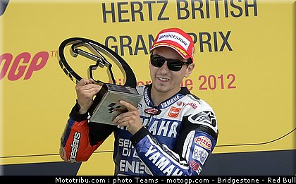 motogp_lorenzo_0024_angleterre_silverstone_2012.jpg