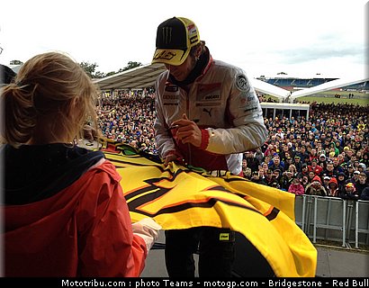 motogp_rossi_0006_angleterre_silverstone_2012.jpg