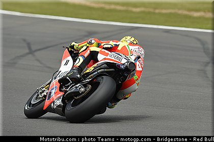 motogp_rossi_0011_angleterre_silverstone_2012.jpg