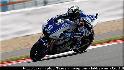 motogp_spies_0016_angleterre_silverstone_2012.jpg