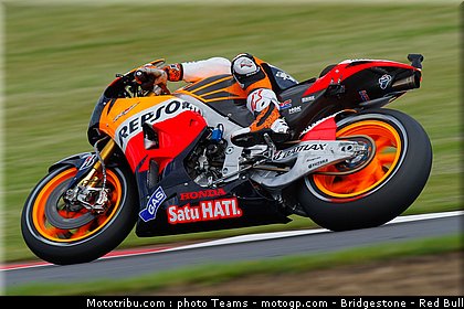motogp_stoner_0003_angleterre_silverstone_2012.jpg