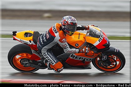 motogp_stoner_0012_angleterre_silverstone_2012.jpg