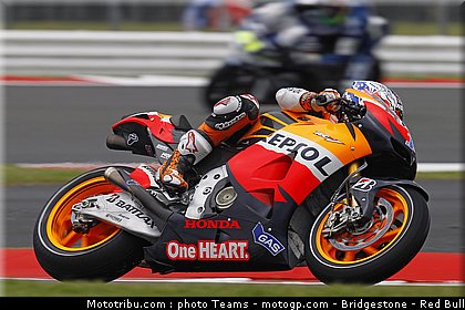 motogp_stoner_0019_angleterre_silverstone_2012.jpg