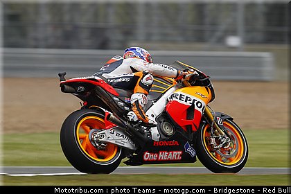 motogp_stoner_0020_angleterre_silverstone_2012.jpg