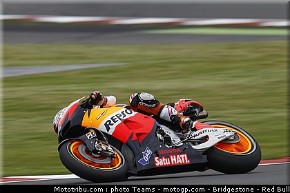 motogp_stoner_0028_angleterre_silverstone_2012.jpg