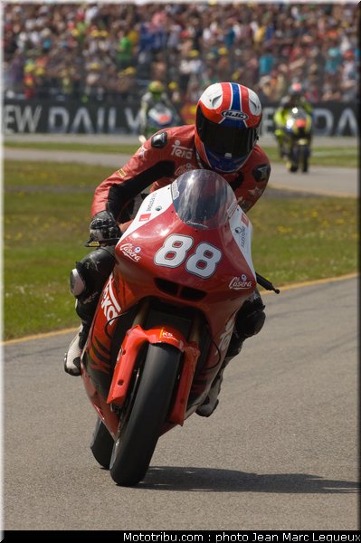 moto2_cardus_002_pays_bas_assen_2012