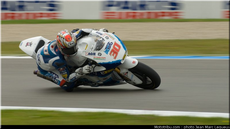 moto2_nakagami_001_pays_bas_assen_2012