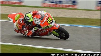 moto2_elias_001_pays_bas_assen_2012.jpg