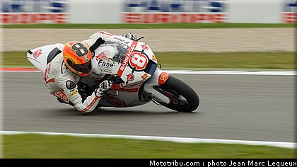 moto2_rea_001_pays_bas_assen_2012.jpg