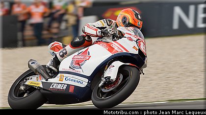 moto2_rea_002_pays_bas_assen_2012.jpg