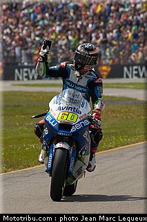 moto2_simon_002_pays_bas_assen_2012.jpg
