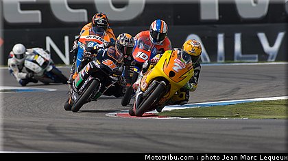 moto3_025_pays_bas_assen_2012.jpg