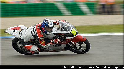 moto3_fuji_001_pays_bas_assen_2012.jpg