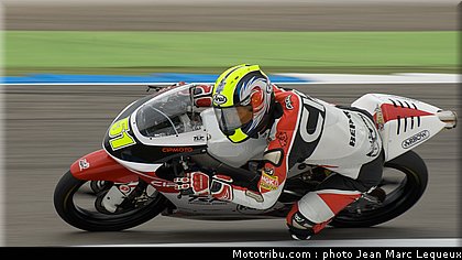 moto3_fuji_003_pays_bas_assen_2012.jpg